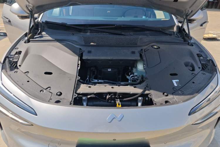 Used ONVO L60 2025 Model—60 kWh Rear-Wheel-Drive Version Engine Bay