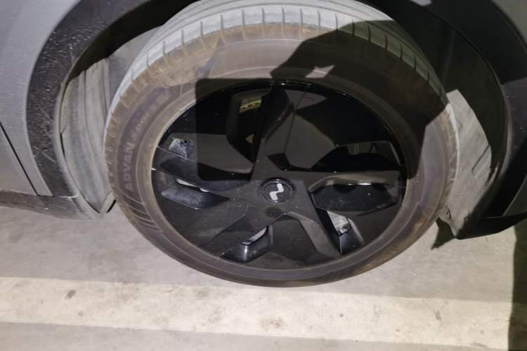 Used ONVO L60 2025 Model—60 kWh Rear-Wheel-Drive Version Exterior 1