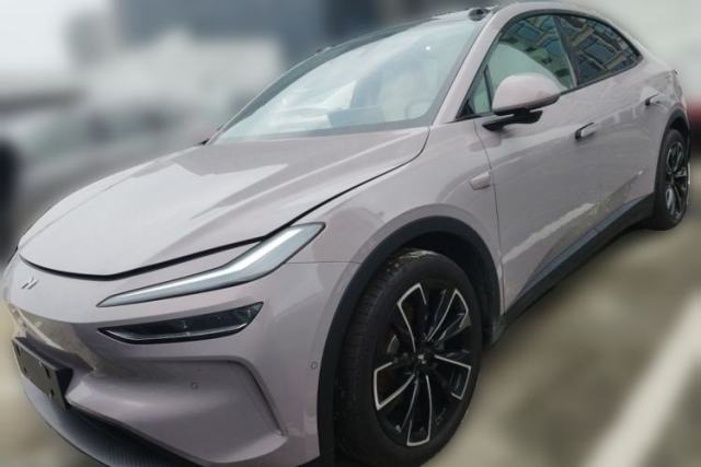 Used ONVO L60 2025 Model—60 kWh Rear-Wheel-Drive Version