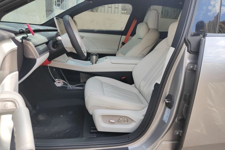 Used ONVO L60 2025 Model—60 kWh Rear-Wheel-Drive Version Left Front Seat
