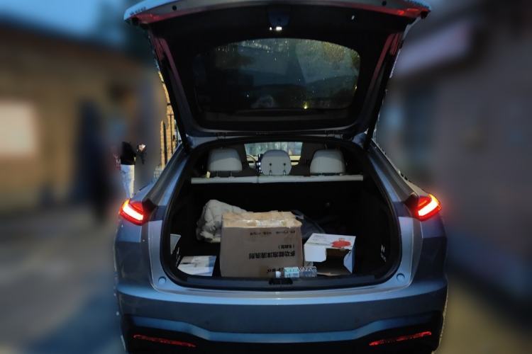 Used ONVO L60 2025 Model—60 kWh Rear-Wheel-Drive Version Trunk