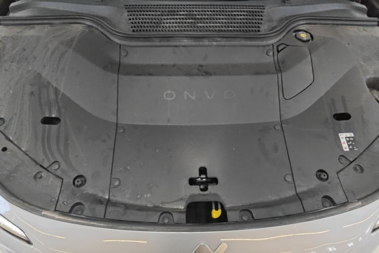 Used ONVO L60 2025 Model—60 kWh Rear-Wheel-Drive Version Engine Bay