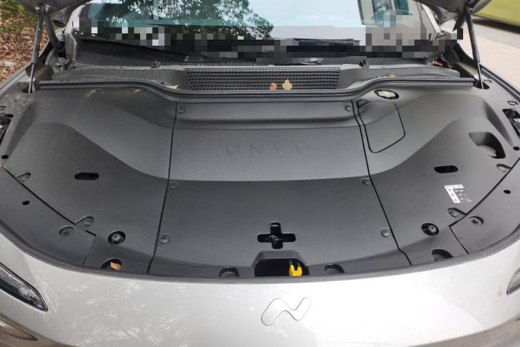Used ONVO L60 2025 Model—60 kWh Rear-Wheel-Drive Version Engine Bay