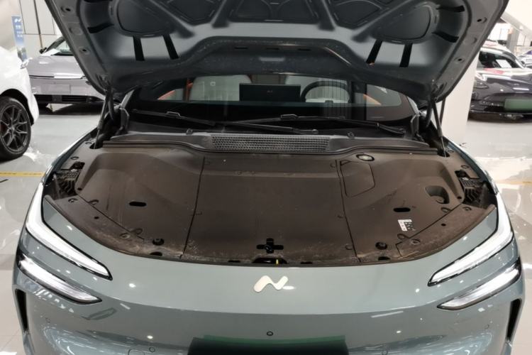 Used ONVO L60 2025 Model—60 kWh Rear-Wheel-Drive Version Engine Bay