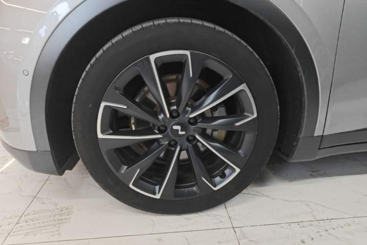 Used ONVO L60 2025 Model—60 kWh Rear-Wheel-Drive Version Exterior 4