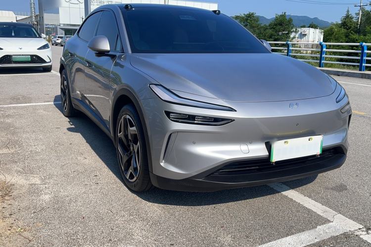 Used ONVO L60 2025 Model—60 kWh Rear-Wheel-Drive Version Exterior 4
