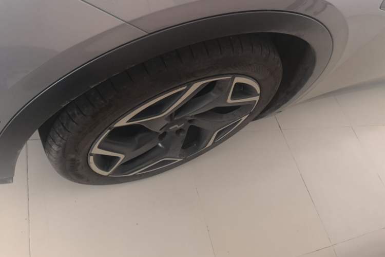 Used ONVO L60 2025 Model—60 kWh Rear-Wheel-Drive Version Exterior 4