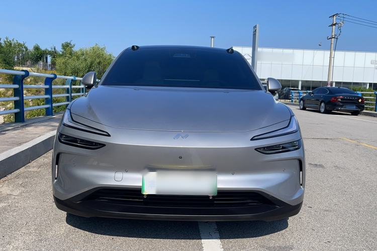 Used ONVO L60 2025 Model—60 kWh Rear-Wheel-Drive Version Front