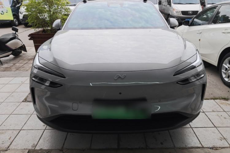 Used ONVO L60 2025 Model—60 kWh Rear-Wheel-Drive Version Front