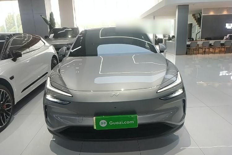 Used ONVO L60 2025 Model—85 kWh Rear-Wheel-Drive Version Front