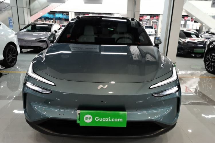 Used ONVO L60 2025 Model—60 kWh Rear-Wheel-Drive Version Front