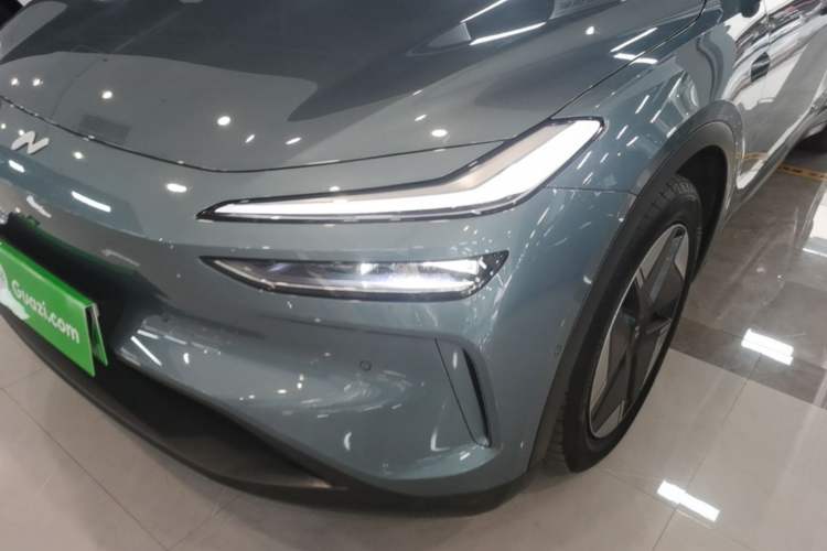 Used ONVO L60 2025 Model—60 kWh Rear-Wheel-Drive Version Left Front Headlight