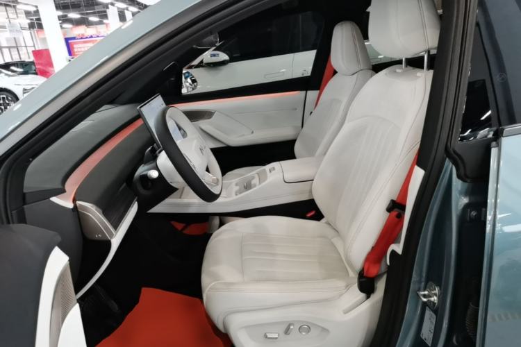 Used ONVO L60 2025 Model—60 kWh Rear-Wheel-Drive Version Left Front Seat