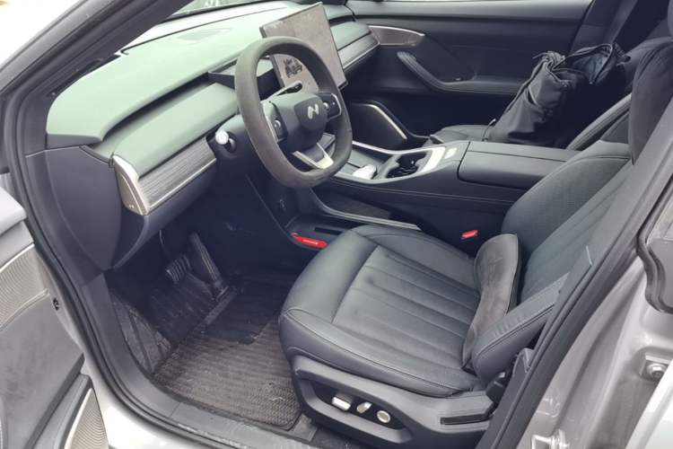 Used ONVO L60 2025 Model—60 kWh Rear-Wheel-Drive Version Left Front Seat