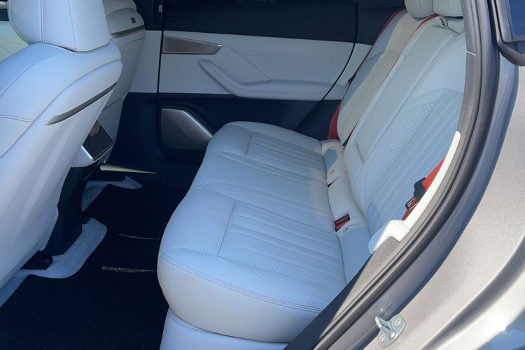 Used ONVO L60 2025 Model—60 kWh Rear-Wheel-Drive Version Left Rear Seat