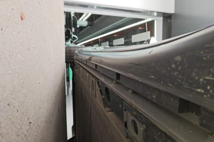 Used ONVO L60 2025 Model—60 kWh Rear-Wheel-Drive Version Left Side Sill