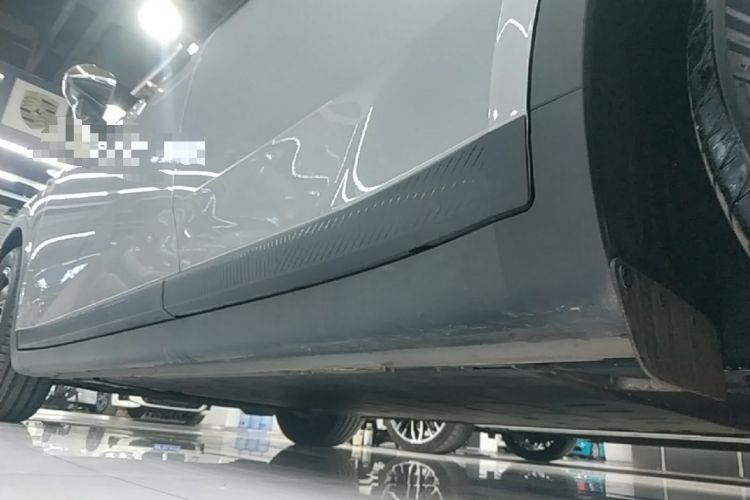 Used ONVO L60 2025 Model—85 kWh Rear-Wheel-Drive Version Left Side Sill