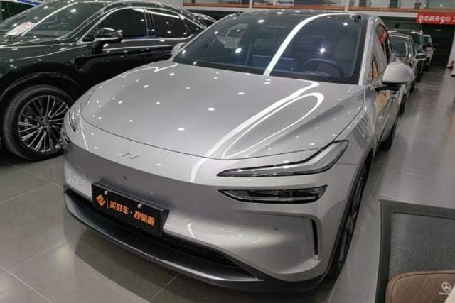 Used ONVO L60 2024 60 kWh Rear-Drive Version