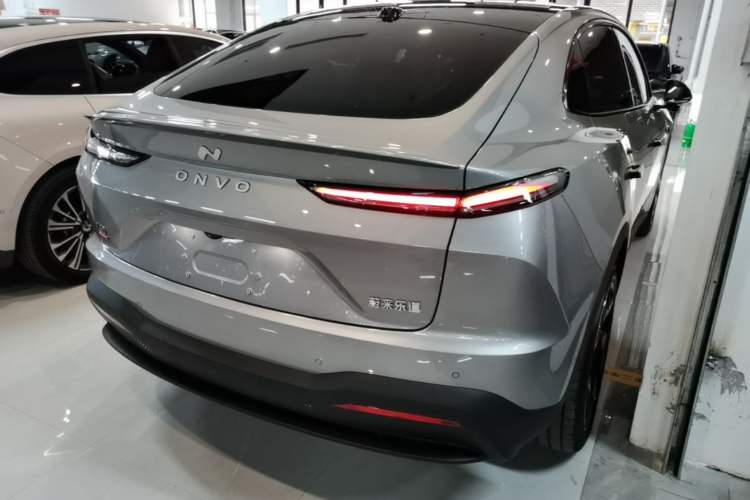 Used ONVO L60 2025 Model—60 kWh All-Wheel-Drive Version Rear Right 45 Deg