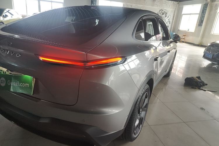 Used ONVO L60 2025 Model—60 kWh Rear-Wheel-Drive Version Right Rear Taillight