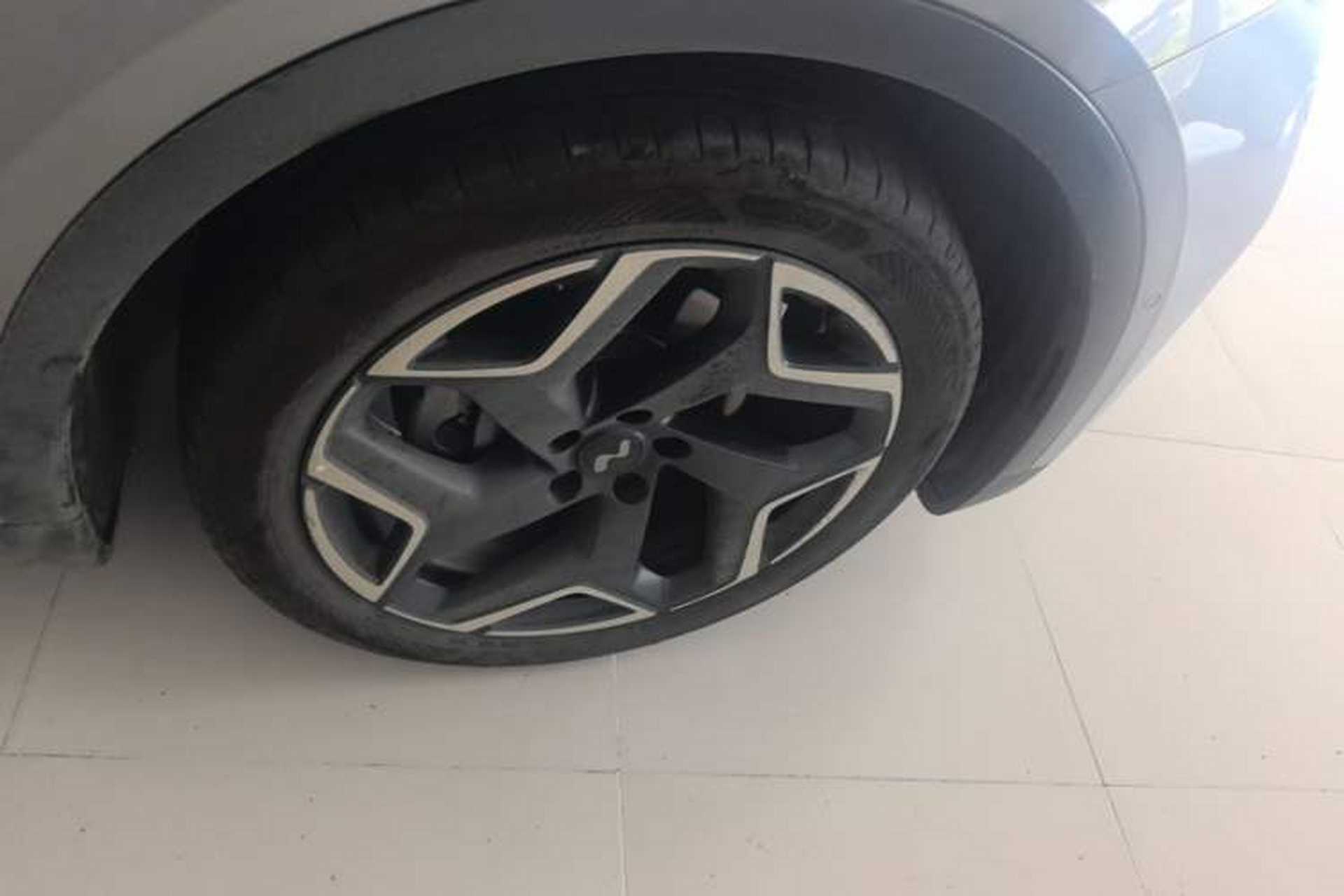 Used ONVO L60 2025 Model—60 kWh Rear-Wheel-Drive Version Right Rear Wheel Hub