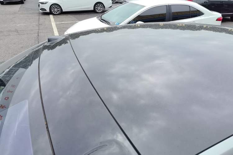 Used ONVO L60 2025 Model—60 kWh Rear-Wheel-Drive Version Roof