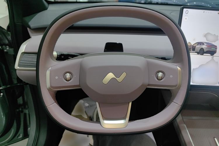 Used ONVO L60 2025 Model—60 kWh Rear-Wheel-Drive Version Steering Wheel