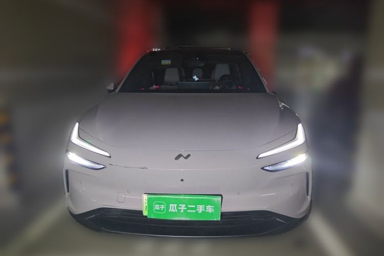 Used ONVO L60 2025 Model—60 kWh Rear-Wheel-Drive Version Front