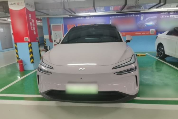 Used ONVO L60 2025 Model—60 kWh Rear-Wheel-Drive Version Front
