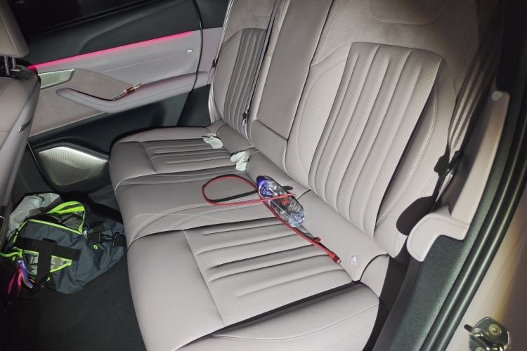 Used ONVO L60 2025 Model—60 kWh Rear-Wheel-Drive Version Left Rear Seat