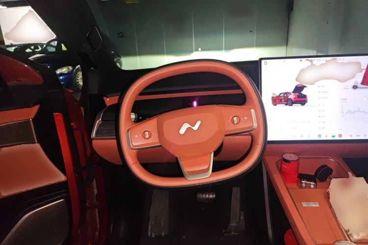 Used ONVO L60 2025 Model—60 kWh Rear-Wheel-Drive Version Steering Wheel