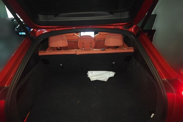 Used ONVO L60 2025 Model—60 kWh Rear-Wheel-Drive Version Trunk