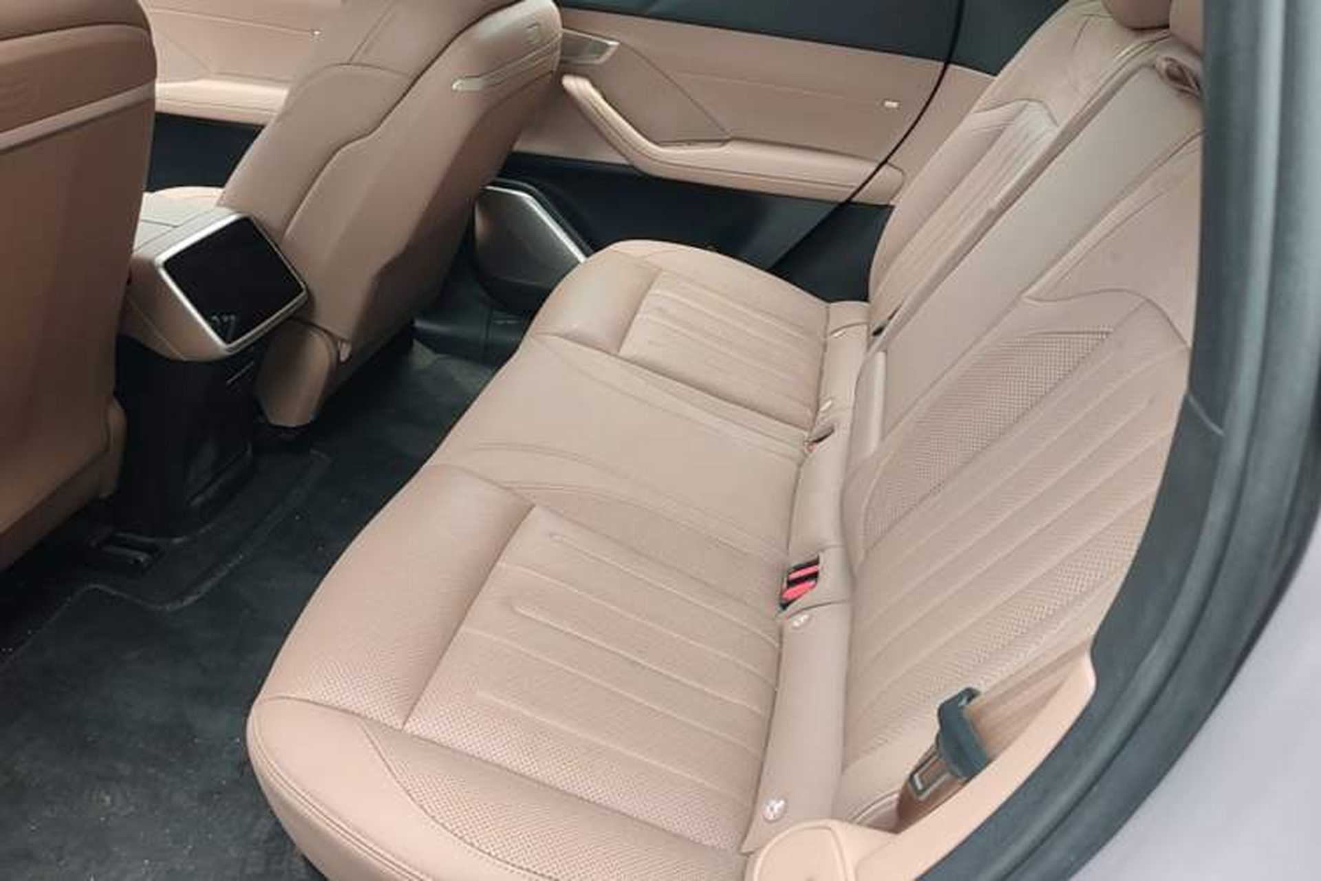 Used ONVO L60 2025 Model—60 kWh All-Wheel-Drive Version Left Rear Seat