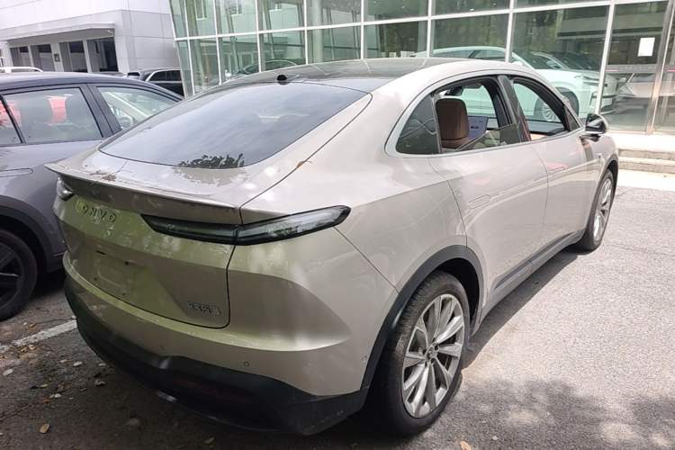 Used ONVO L60 2025 Model—60 kWh All-Wheel-Drive Version Rear Right 45 Deg