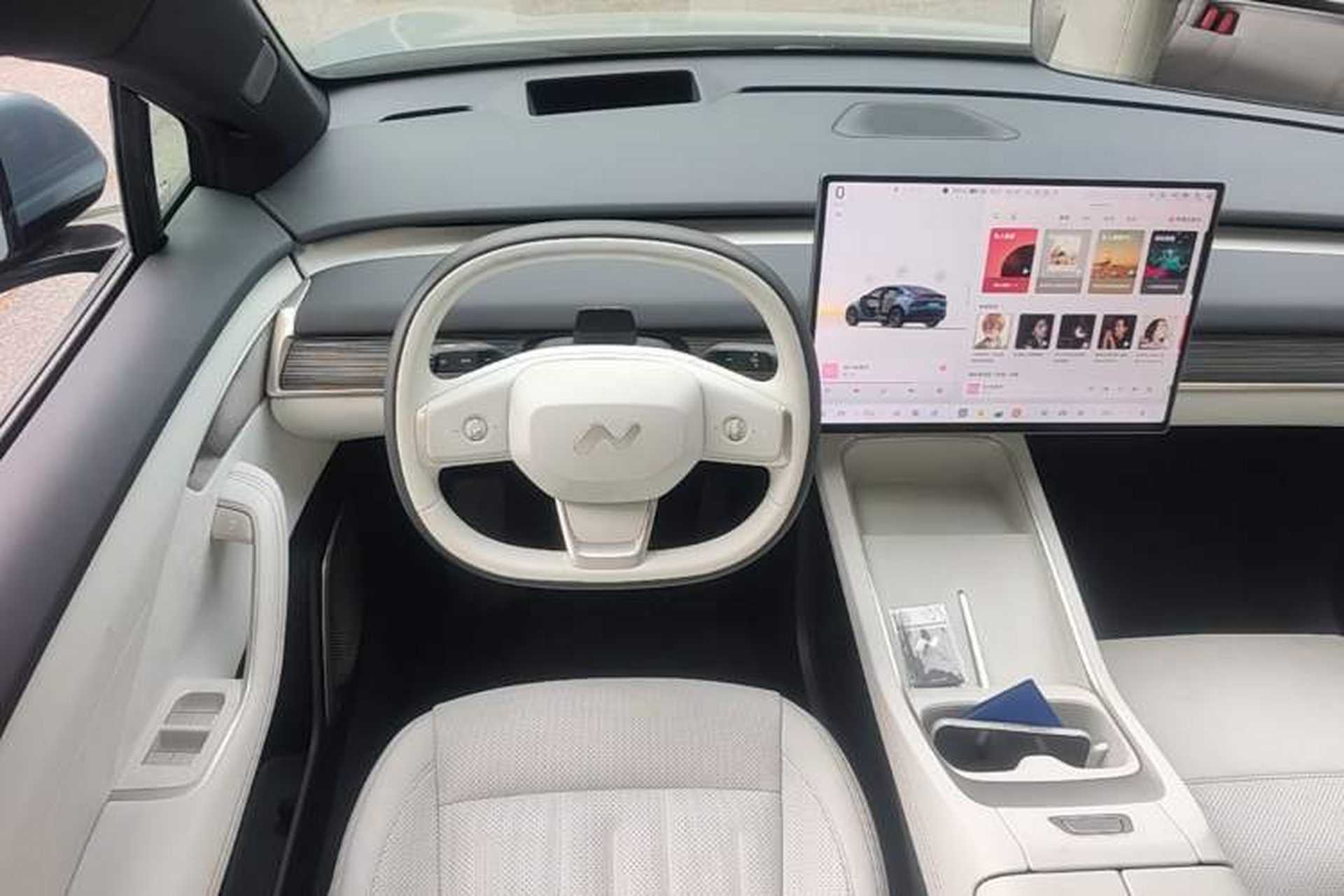 Used ONVO L60 2025 Model—60 kWh Rear-Wheel-Drive Version Steering Wheel