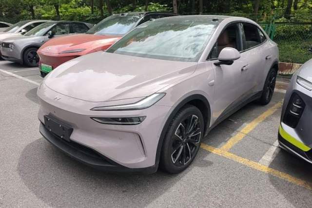 Used ONVO L60 2025 Model—60 kWh All-Wheel-Drive Version