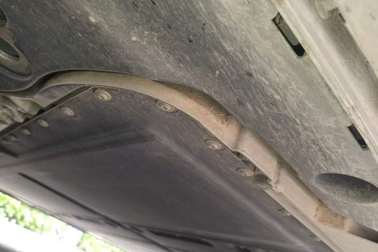 Used ONVO L60 2025 Model—60 kWh Rear-Wheel-Drive Version Chassis Front Left