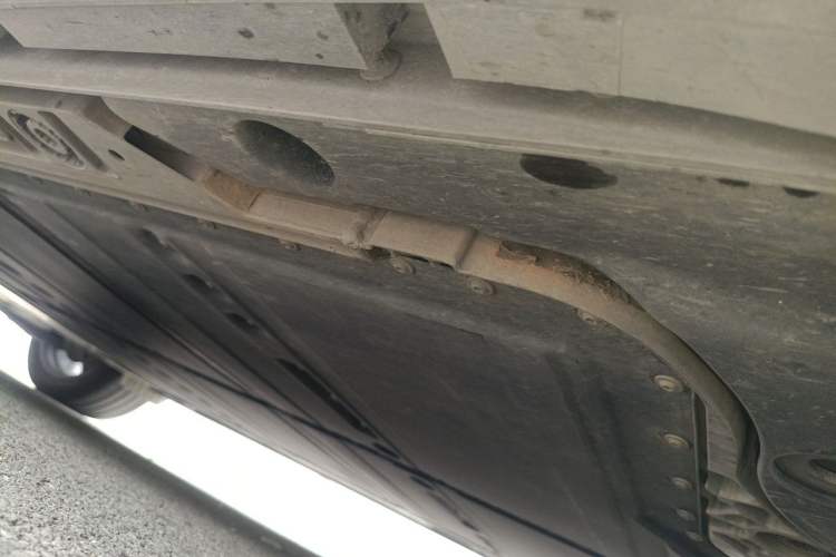 Used ONVO L60 2025 Model—60 kWh Rear-Wheel-Drive Version Chassis Front Right