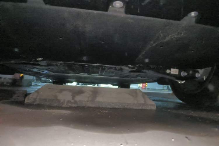 Used ONVO L60 2025 Model, 60kWh Violet Limited Edition Chassis Rear