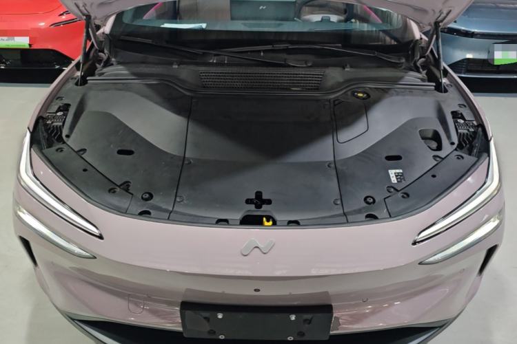 Used ONVO L60 2025 Model—60 kWh Rear-Wheel-Drive Version Engine Bay