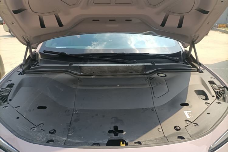 Used ONVO L60 2025 Model—60 kWh Rear-Wheel-Drive Version Engine Bay