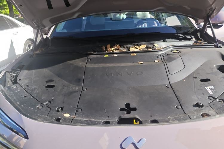 Used ONVO L60 2025 Model—60 kWh Rear-Wheel-Drive Version Engine Bay