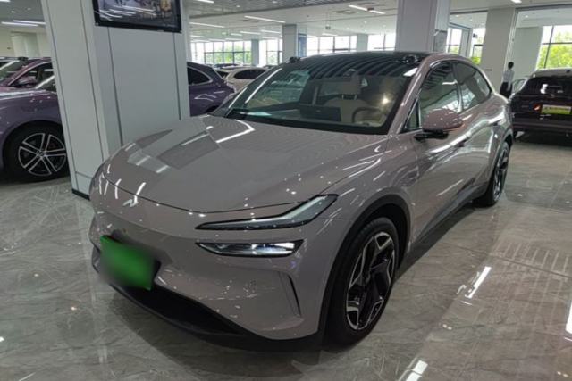 Used ONVO L60 2025 Model—60 kWh All-Wheel-Drive Version