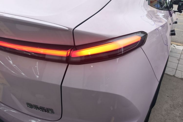 Used ONVO L60 2025 Model—60 kWh Rear-Wheel-Drive Version Exterior 3