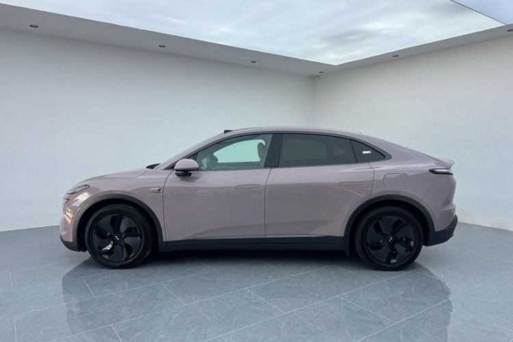 Used ONVO L60 2025 Model—60 kWh Rear-Wheel-Drive Version Exterior 5