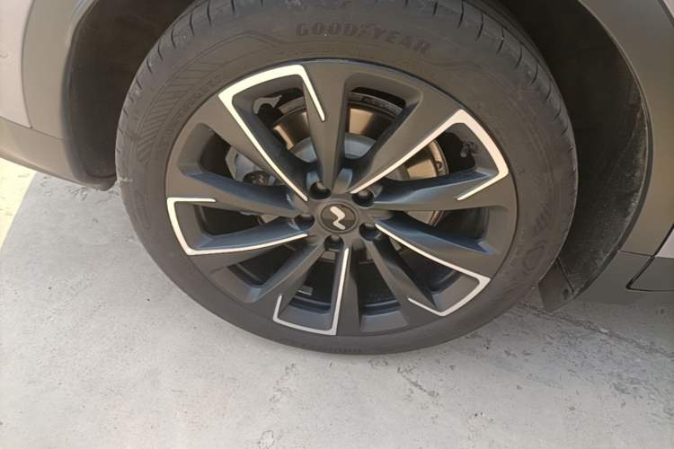 Used ONVO L60 2025 Model—60 kWh Rear-Wheel-Drive Version Exterior 5