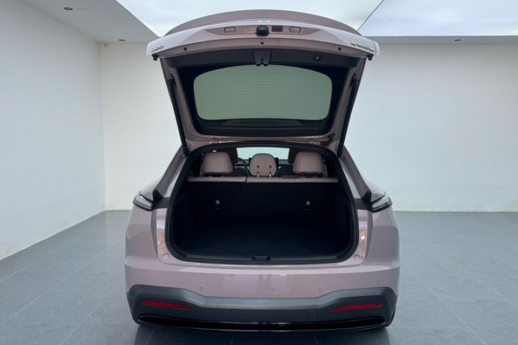 Used ONVO L60 2025 Model—60 kWh Rear-Wheel-Drive Version Exterior 6