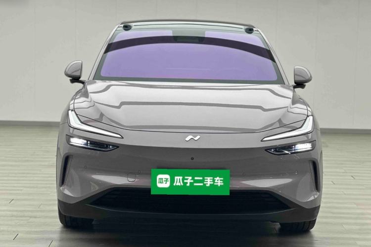 Used ONVO L60 2025 Model—60 kWh Rear-Wheel-Drive Version Front