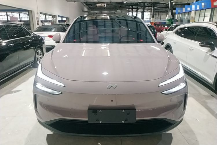 Used ONVO L60 2025 Model—85 kWh Rear-Wheel-Drive Version Front