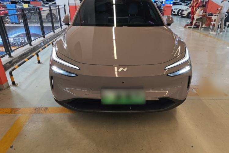 Used ONVO L60 2025 Model—60 kWh Rear-Wheel-Drive Version Front
